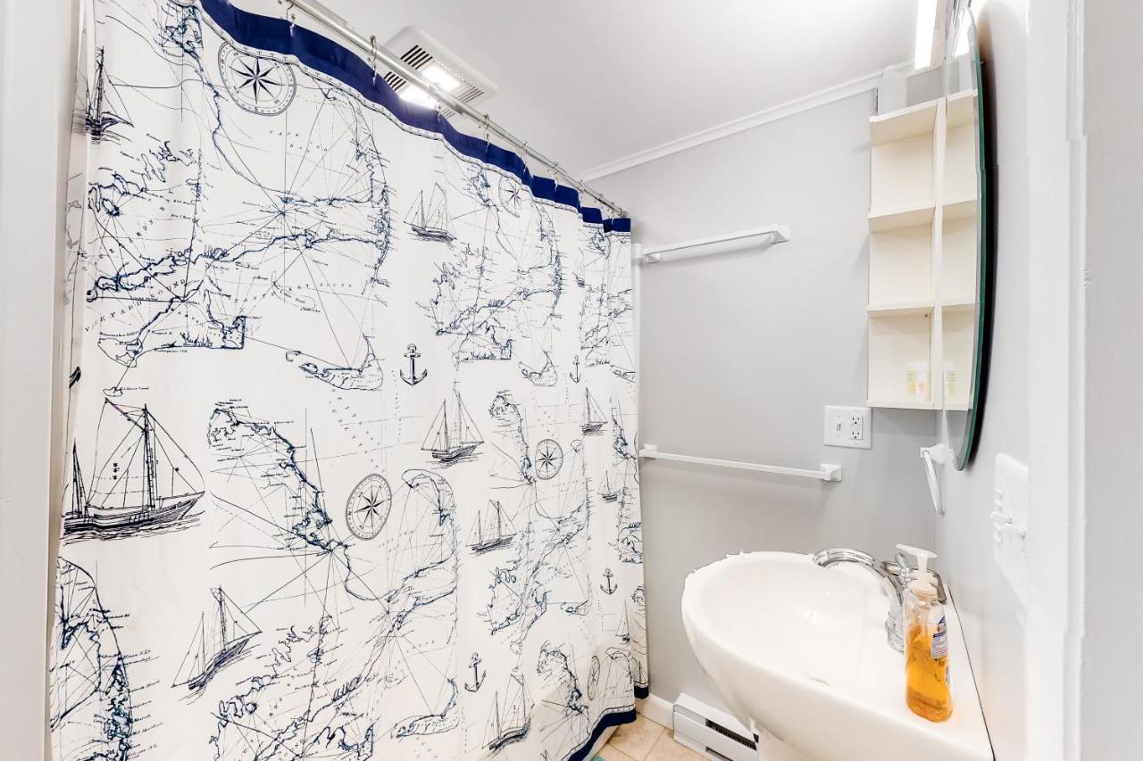 Beach Rose Guest Studio Nauset Heights Exterior photo