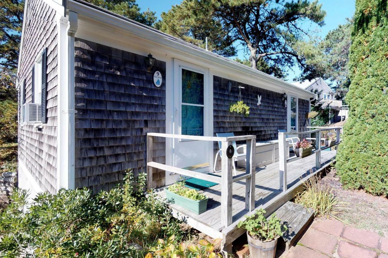 Beach Rose Guest Studio Nauset Heights Exterior photo